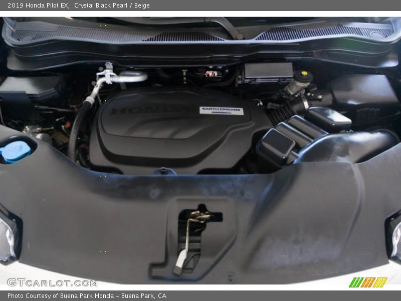 Crystal Black Pearl / Beige 2019 Honda Pilot EX