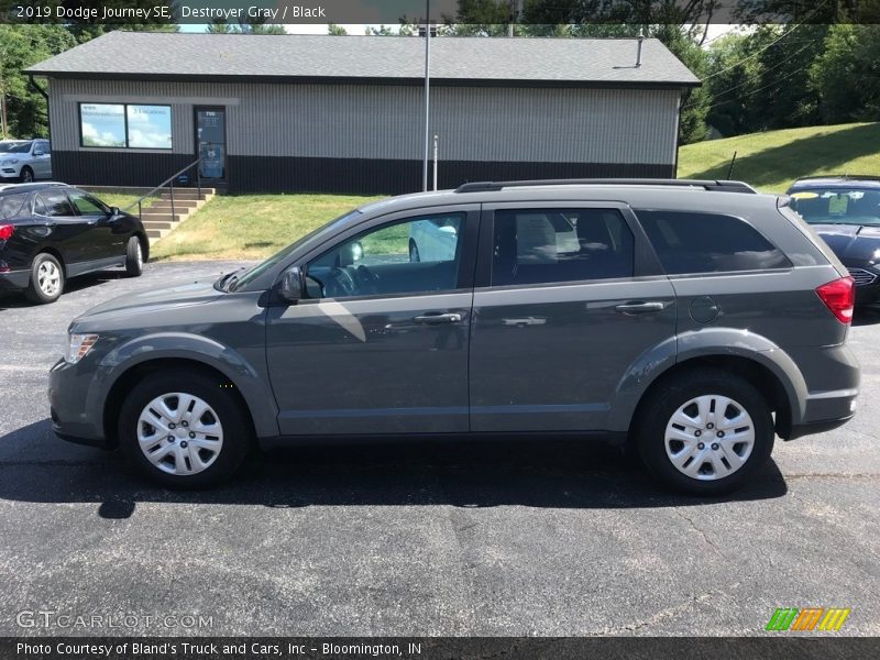 Destroyer Gray / Black 2019 Dodge Journey SE