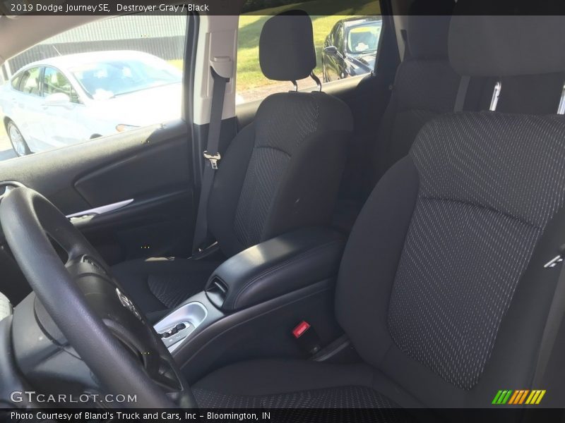 Destroyer Gray / Black 2019 Dodge Journey SE