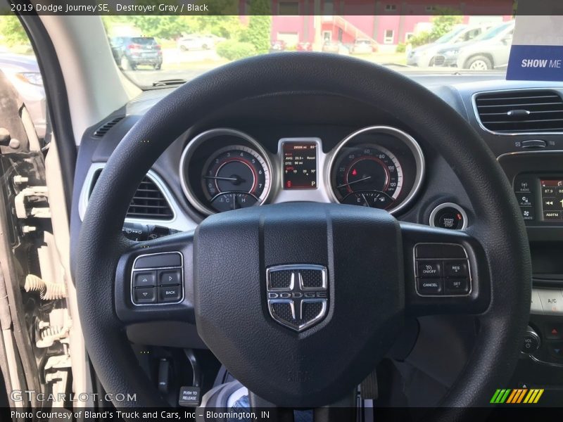 Destroyer Gray / Black 2019 Dodge Journey SE