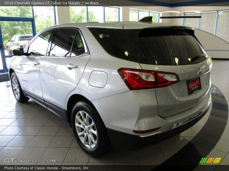 Silver Ice Metallic / Jet Black 2019 Chevrolet Equinox LT