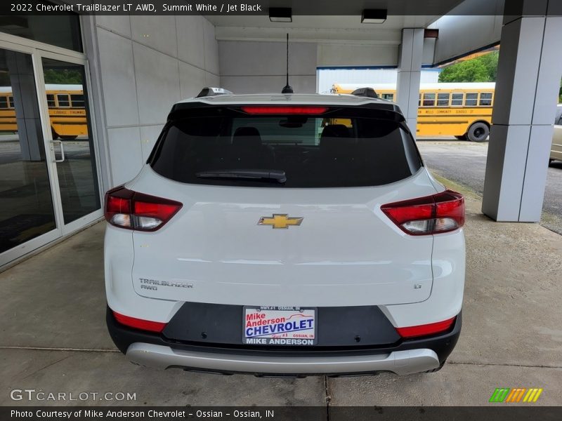 Summit White / Jet Black 2022 Chevrolet TrailBlazer LT AWD