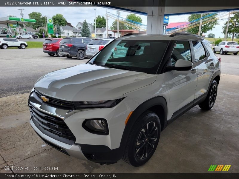 Summit White / Jet Black 2022 Chevrolet TrailBlazer LT AWD