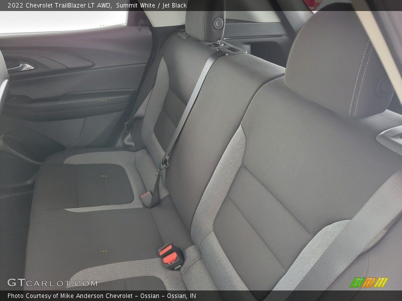 Summit White / Jet Black 2022 Chevrolet TrailBlazer LT AWD