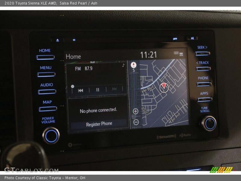 Navigation of 2020 Sienna XLE AWD