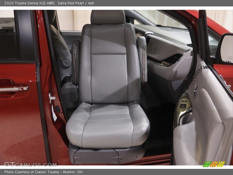 Salsa Red Pearl / Ash 2020 Toyota Sienna XLE AWD