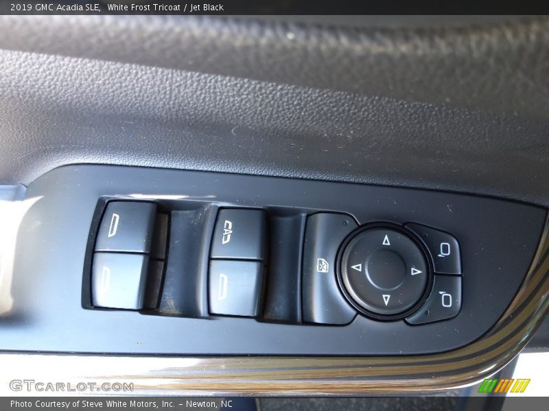 White Frost Tricoat / Jet Black 2019 GMC Acadia SLE