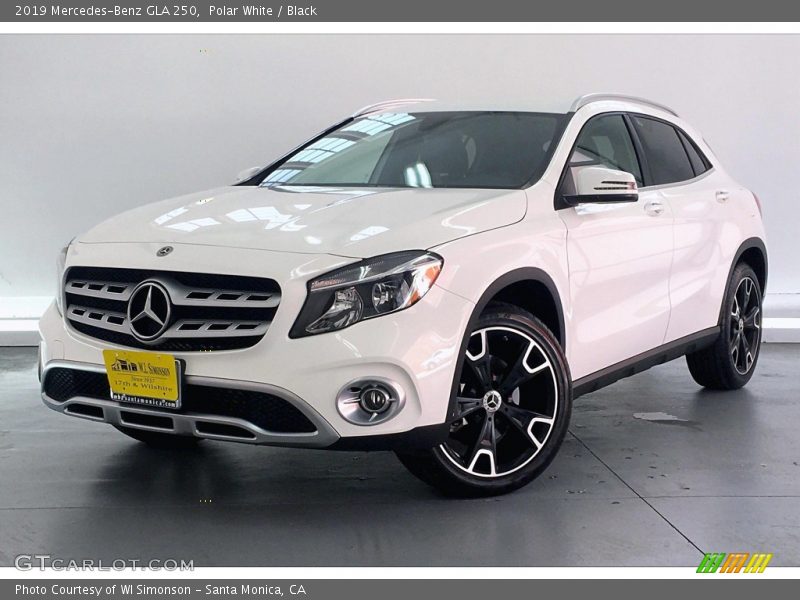 Polar White / Black 2019 Mercedes-Benz GLA 250