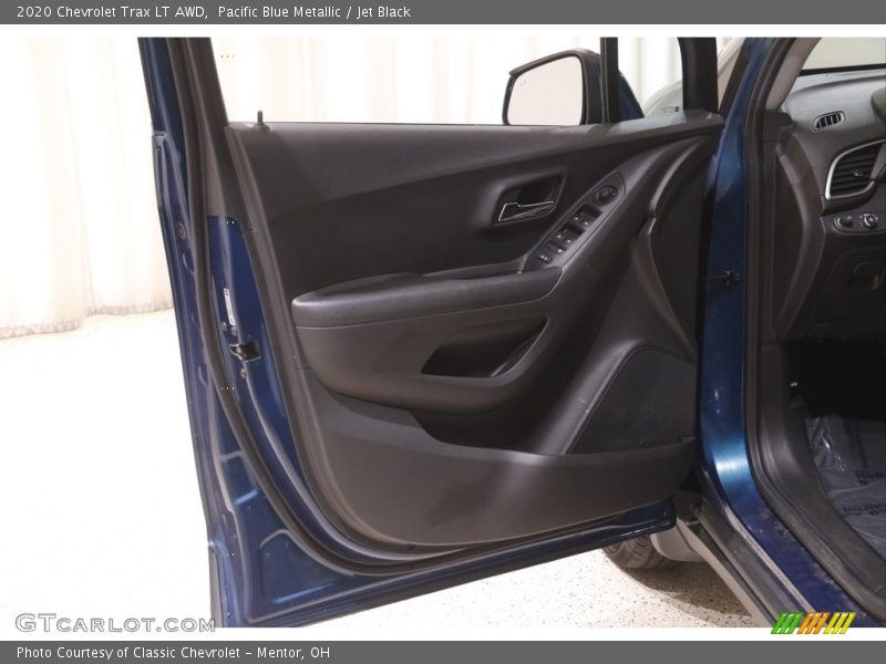 Door Panel of 2020 Trax LT AWD