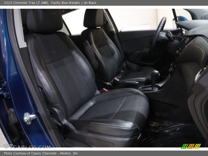 Pacific Blue Metallic / Jet Black 2020 Chevrolet Trax LT AWD