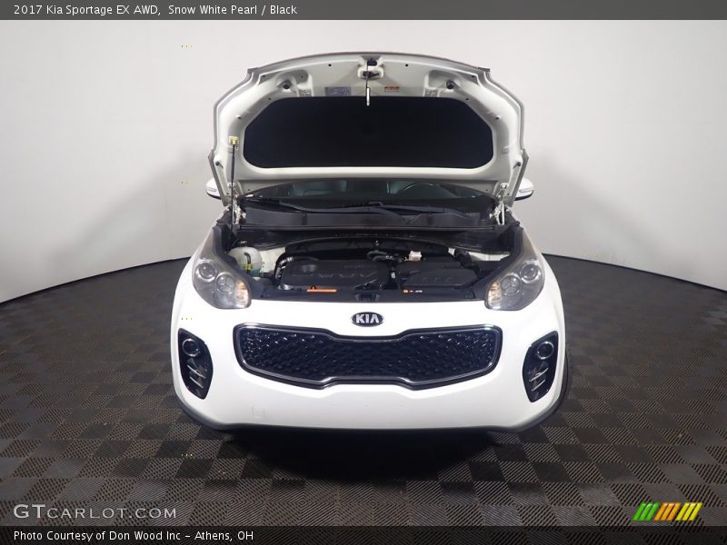 Snow White Pearl / Black 2017 Kia Sportage EX AWD