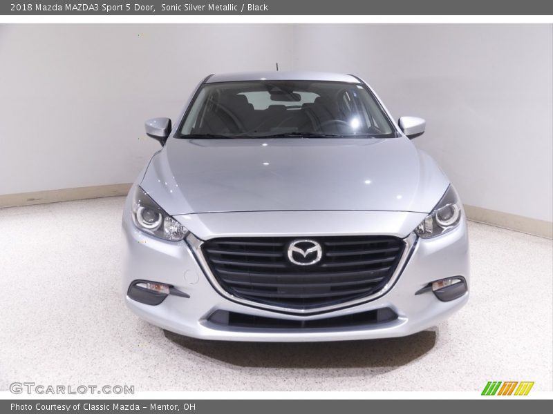 Sonic Silver Metallic / Black 2018 Mazda MAZDA3 Sport 5 Door