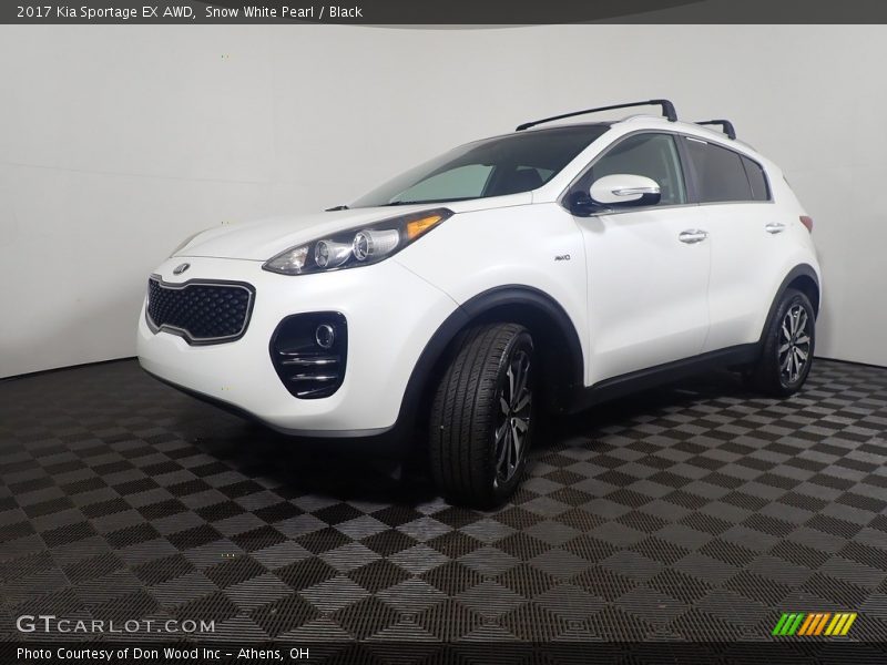 Snow White Pearl / Black 2017 Kia Sportage EX AWD