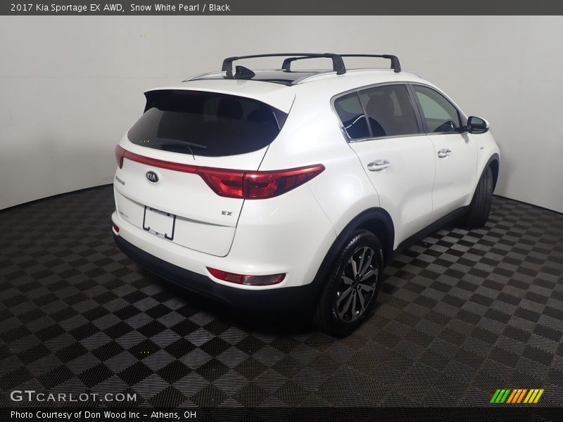 Snow White Pearl / Black 2017 Kia Sportage EX AWD