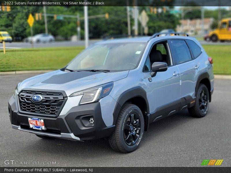 Ice Silver Metallic / Black 2022 Subaru Forester Wilderness