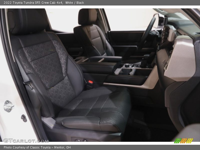 White / Black 2022 Toyota Tundra SR5 Crew Cab 4x4