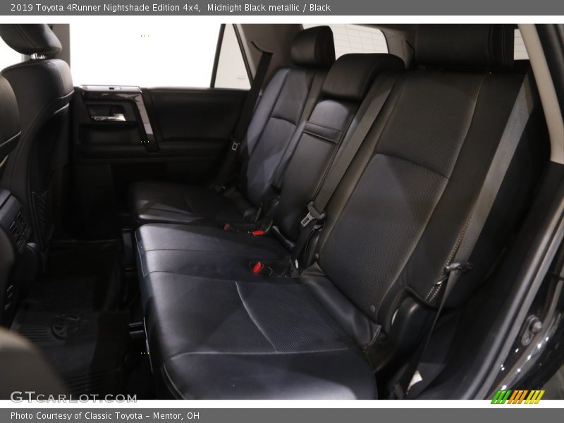 Midnight Black metallic / Black 2019 Toyota 4Runner Nightshade Edition 4x4