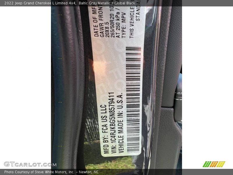 Baltic Gray Metallic / Global Black 2022 Jeep Grand Cherokee L Limited 4x4