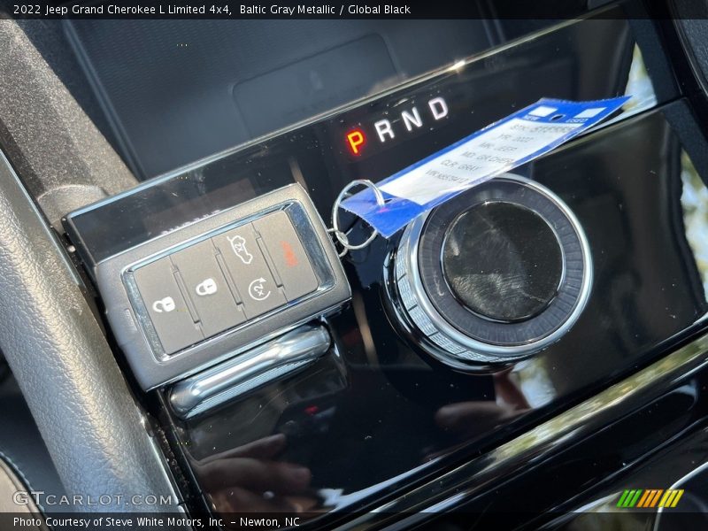 Baltic Gray Metallic / Global Black 2022 Jeep Grand Cherokee L Limited 4x4