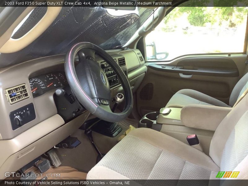 Arizona Beige Metallic / Medium Parchment 2003 Ford F350 Super Duty XLT Crew Cab 4x4