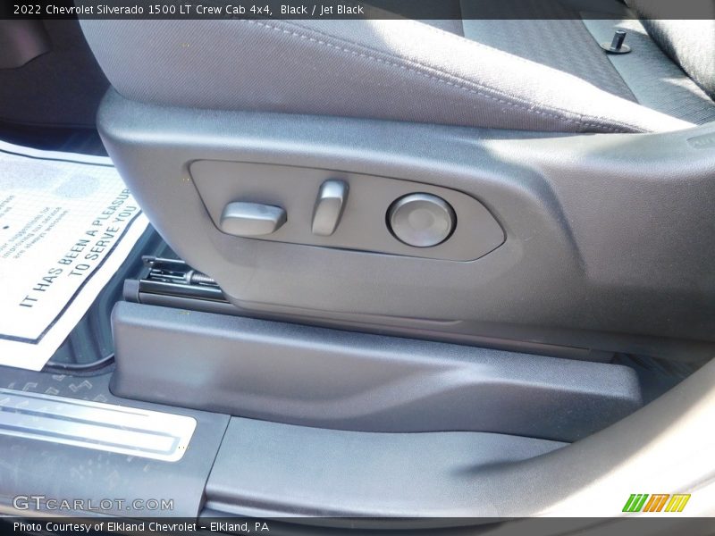 Black / Jet Black 2022 Chevrolet Silverado 1500 LT Crew Cab 4x4