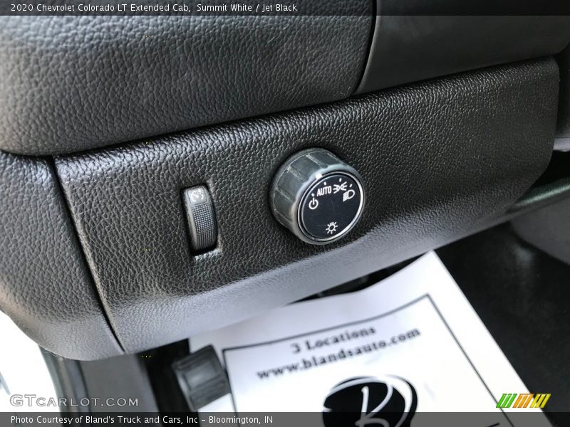 Summit White / Jet Black 2020 Chevrolet Colorado LT Extended Cab