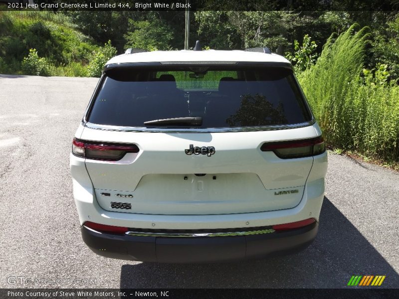 Bright White / Black 2021 Jeep Grand Cherokee L Limited 4x4