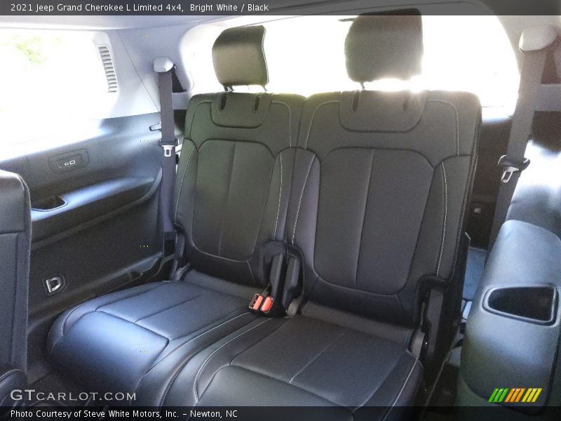 Bright White / Black 2021 Jeep Grand Cherokee L Limited 4x4