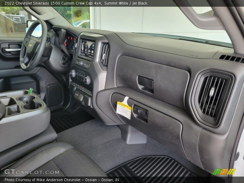 Summit White / Jet Black 2022 Chevrolet Silverado 1500 Custom Crew Cab 4x4