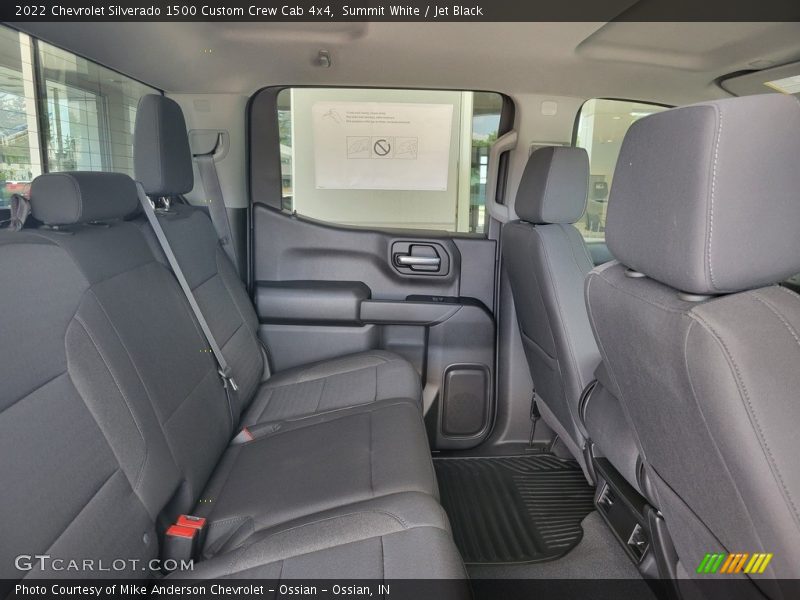 Summit White / Jet Black 2022 Chevrolet Silverado 1500 Custom Crew Cab 4x4