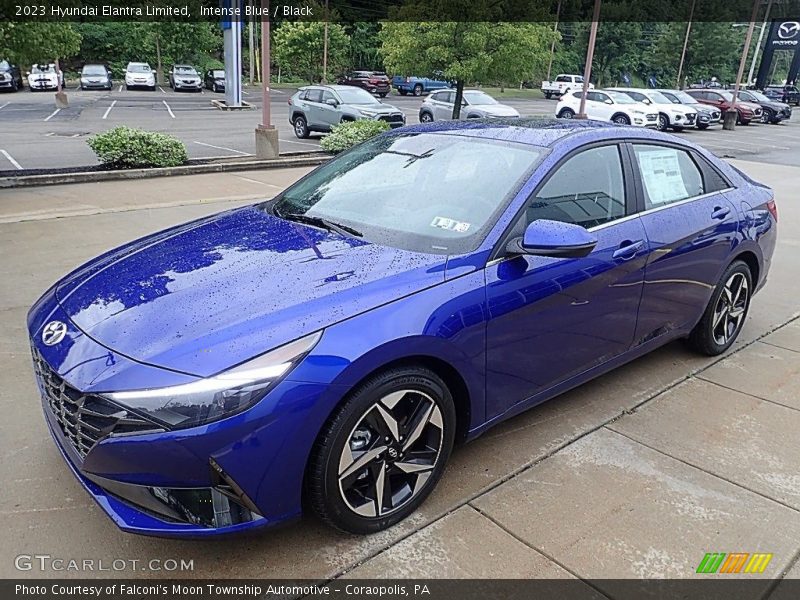 Front 3/4 View of 2023 Elantra Limited