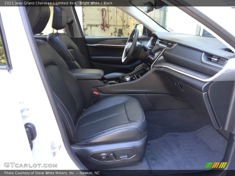 Bright White / Black 2021 Jeep Grand Cherokee L Limited 4x4