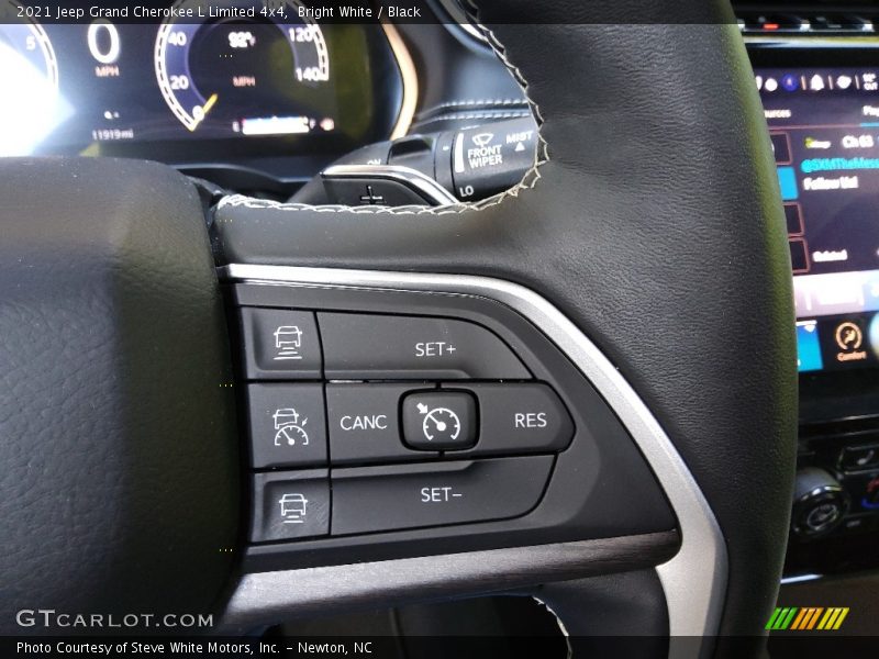 Bright White / Black 2021 Jeep Grand Cherokee L Limited 4x4