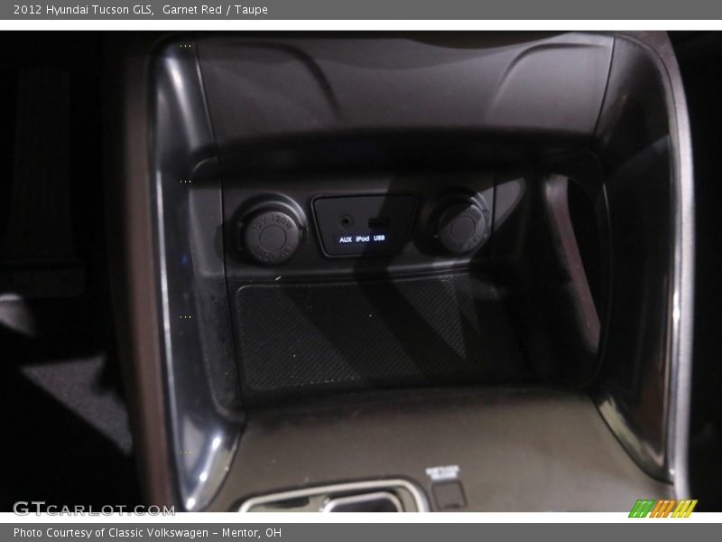 Garnet Red / Taupe 2012 Hyundai Tucson GLS