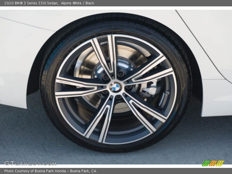 Alpine White / Black 2020 BMW 3 Series 330i Sedan