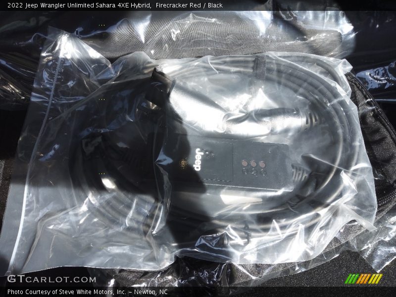 Firecracker Red / Black 2022 Jeep Wrangler Unlimited Sahara 4XE Hybrid