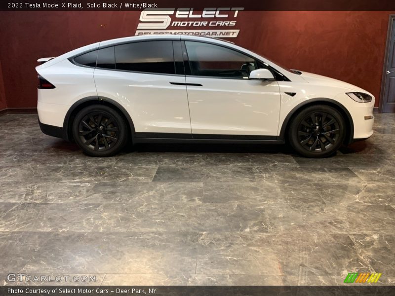 2022 Model X Plaid Solid Black