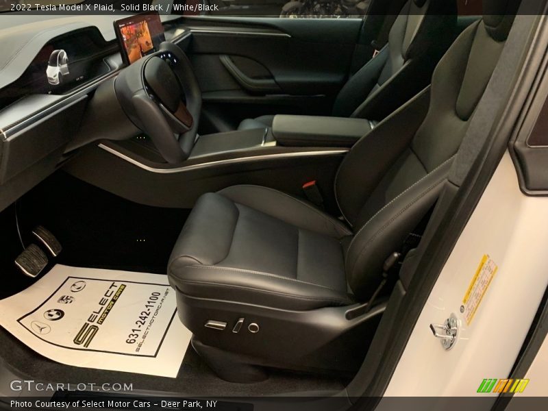 Front Seat of 2022 Model X Plaid
