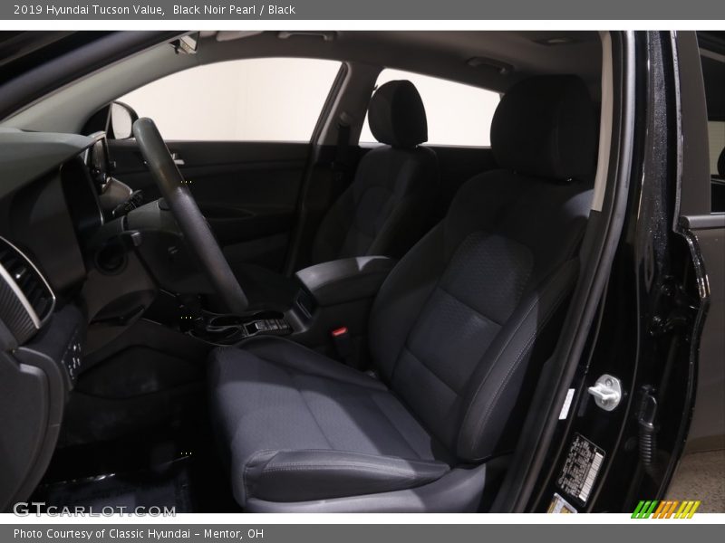 Black Noir Pearl / Black 2019 Hyundai Tucson Value