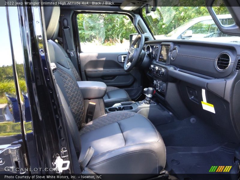 Black / Black 2022 Jeep Wrangler Unlimited High Altitude 4x4