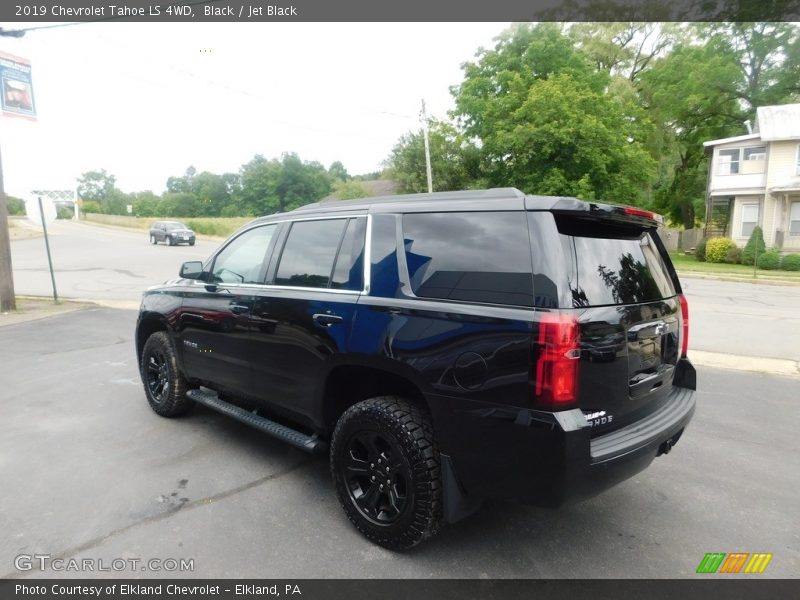 Black / Jet Black 2019 Chevrolet Tahoe LS 4WD