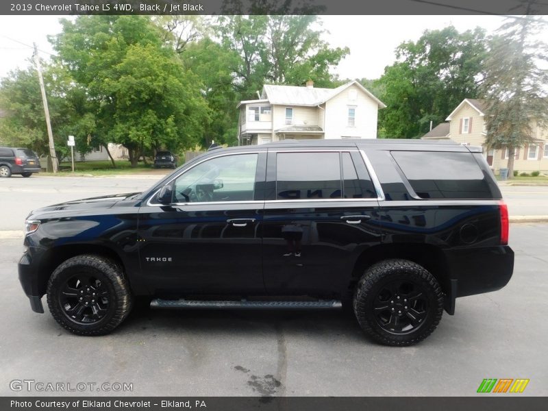 Black / Jet Black 2019 Chevrolet Tahoe LS 4WD