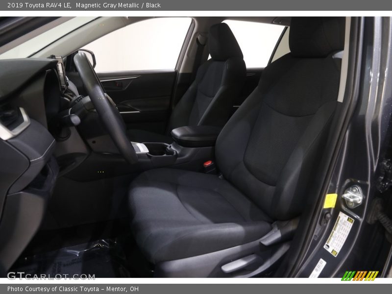 Magnetic Gray Metallic / Black 2019 Toyota RAV4 LE