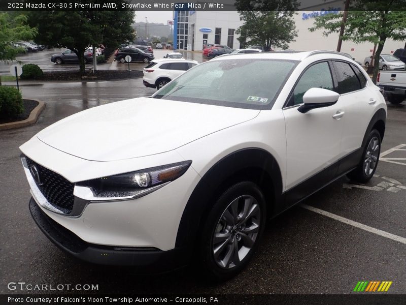 Front 3/4 View of 2022 CX-30 S Premium AWD