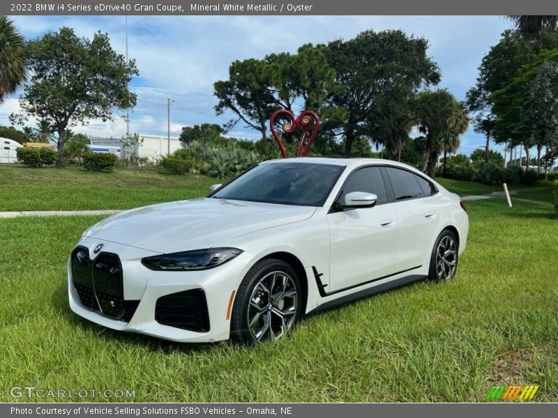 Front 3/4 View of 2022 i4 Series eDrive40 Gran Coupe