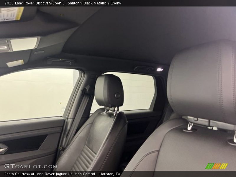 Santorini Black Metallic / Ebony 2023 Land Rover Discovery Sport S