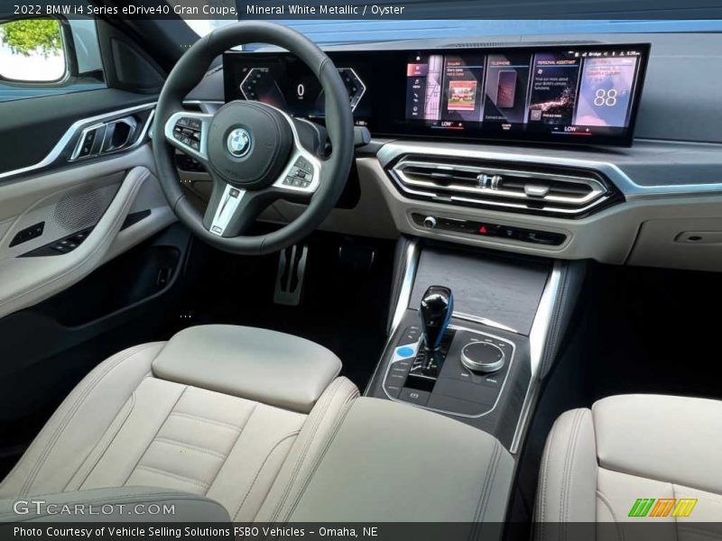  2022 i4 Series eDrive40 Gran Coupe Oyster Interior