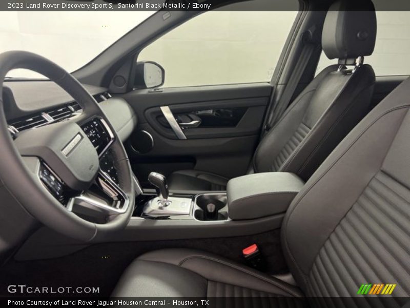 Santorini Black Metallic / Ebony 2023 Land Rover Discovery Sport S