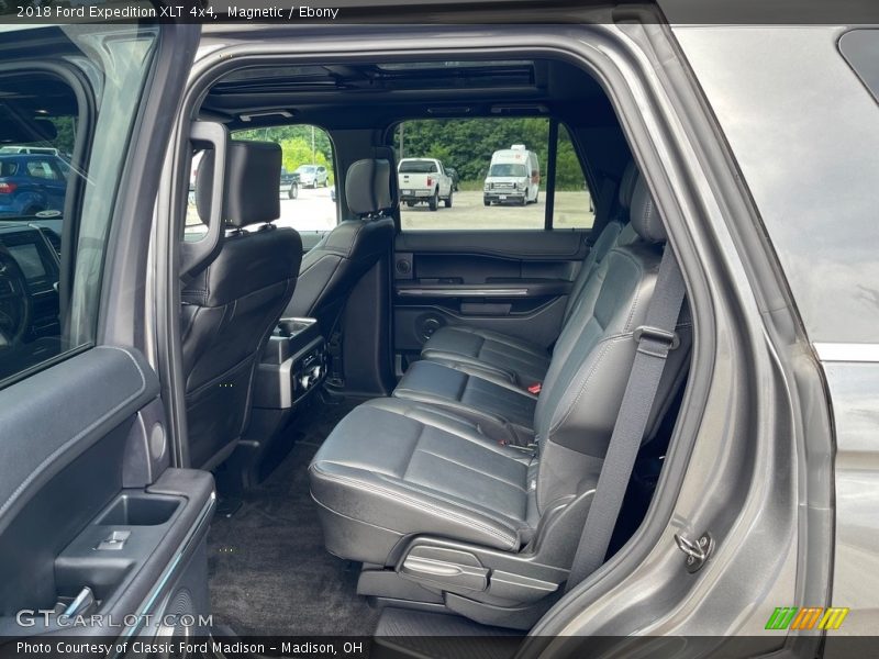 Magnetic / Ebony 2018 Ford Expedition XLT 4x4