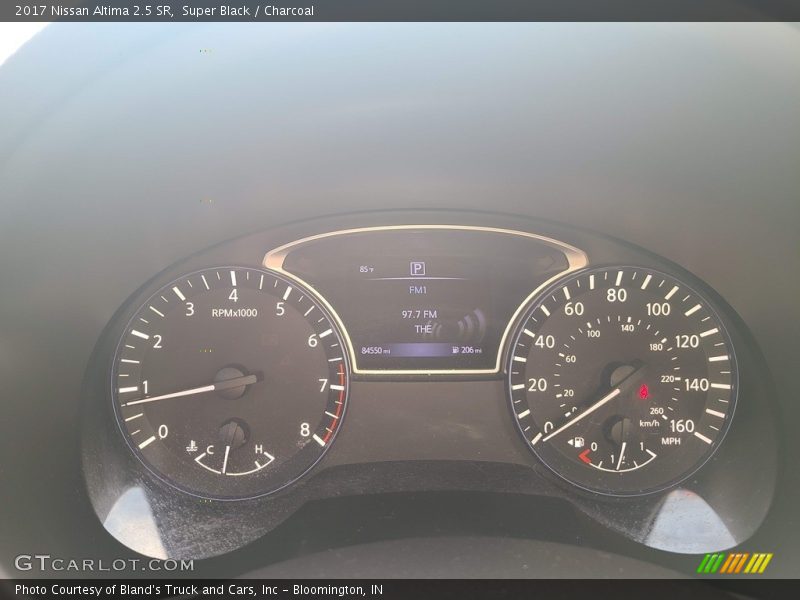 Super Black / Charcoal 2017 Nissan Altima 2.5 SR